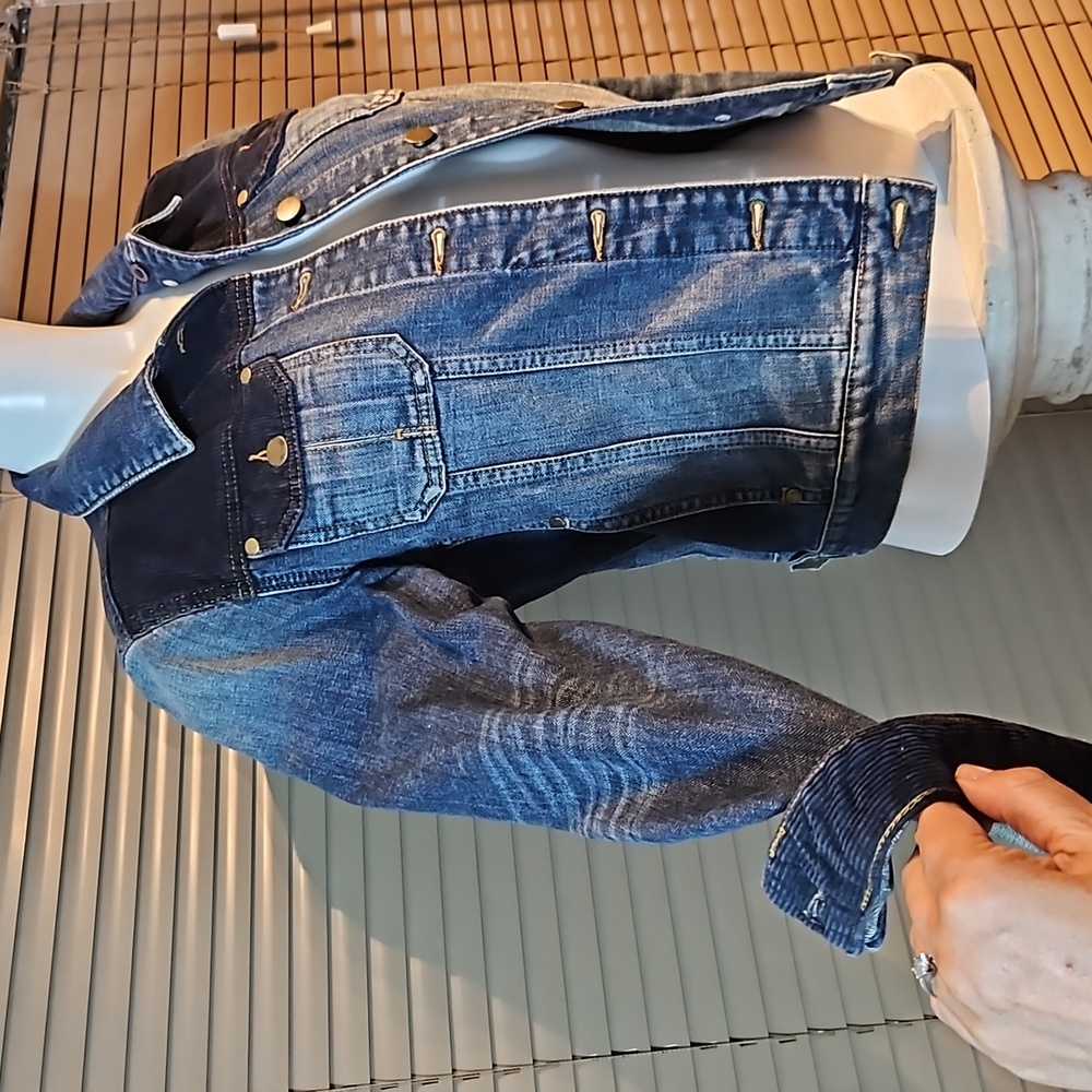 Preloved Size 12 one-off designer jeans jacket fr. sample sale. Corduroy & denim - Picture 6 of 14
